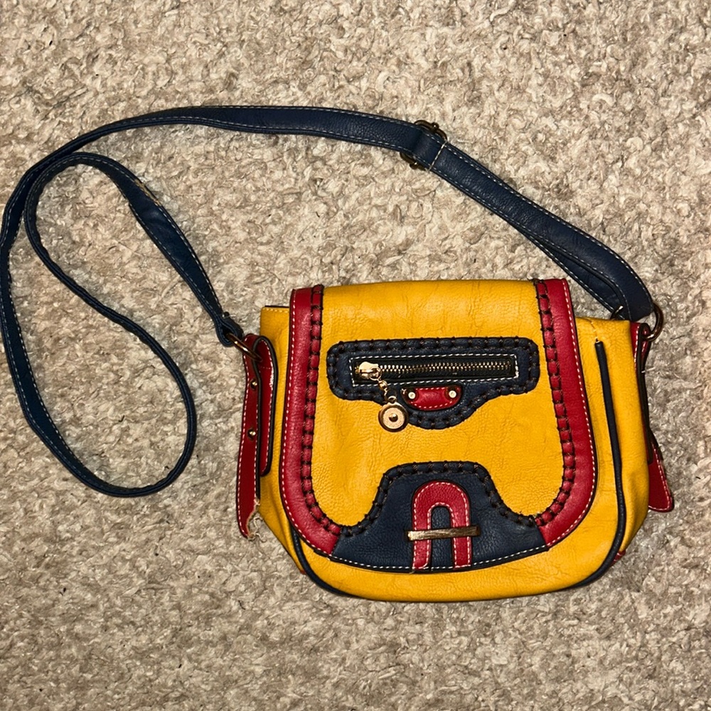 Soruka crossbody bag
